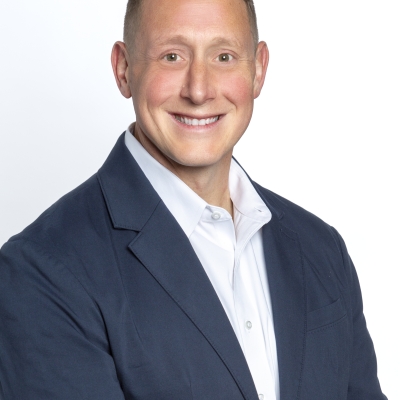 Grant Knowles Headshot